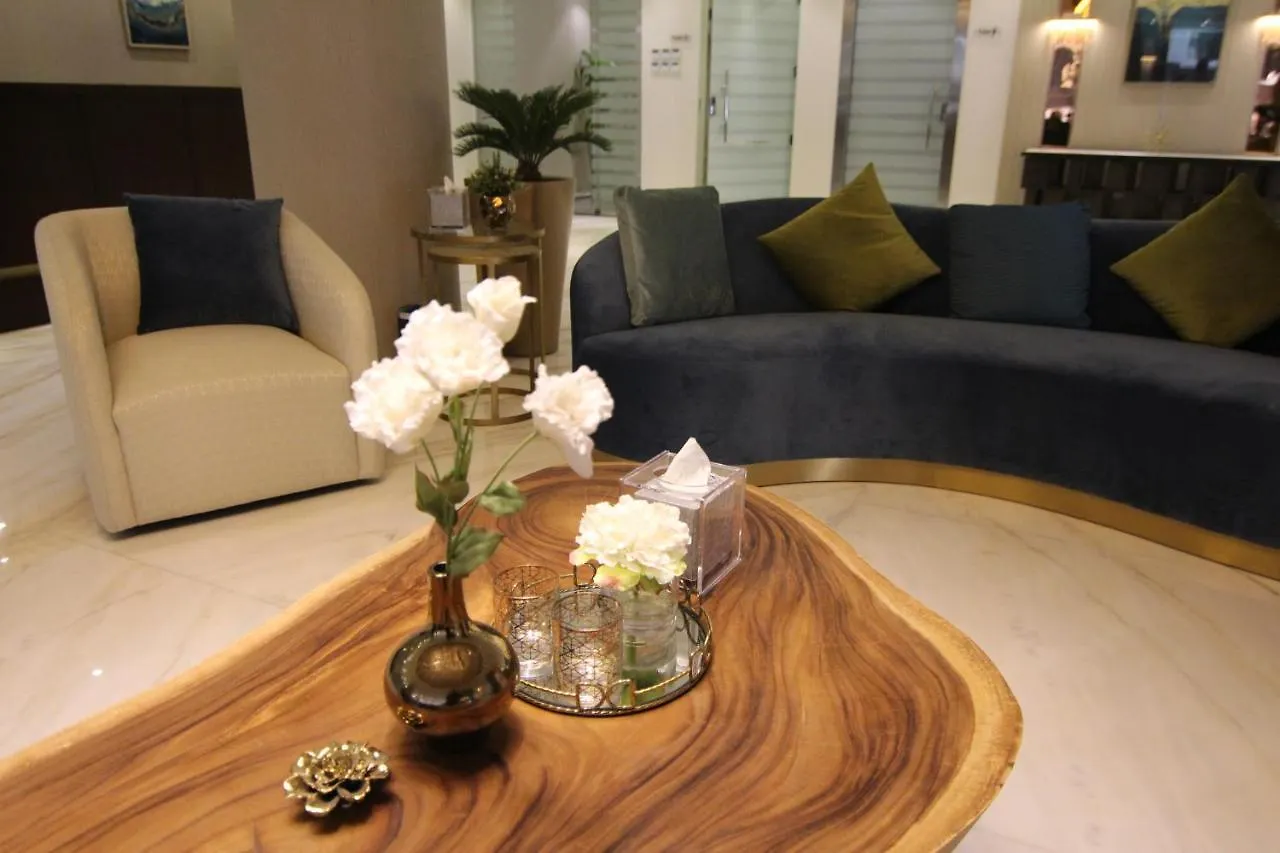 الرياض First Room Hotel Apartments