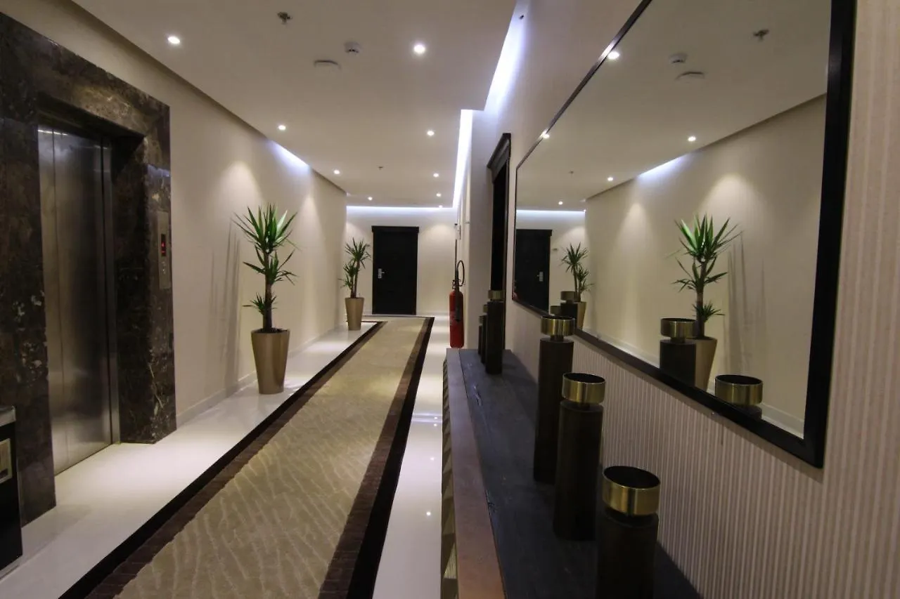 الرياض First Room Hotel Apartments